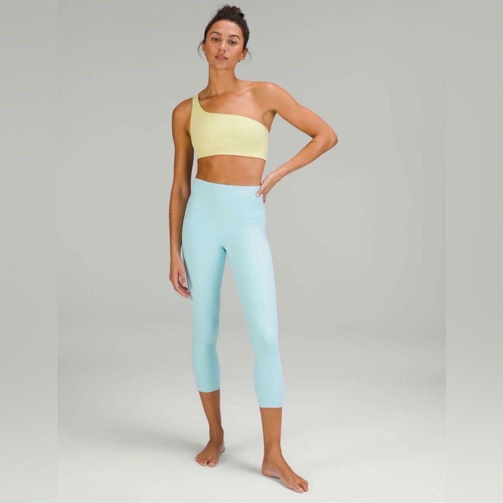 Lululemon Align High-Rise Crop 23" Icing Blue Size 4
